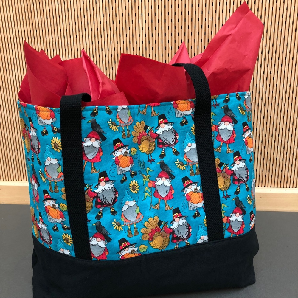 LG Pumpkins Turkeys Pilgrims Sunflower Red Buffalo Check Thanksgiving Gnome Tote